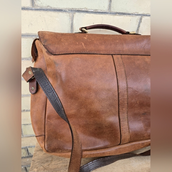 Vintage Leather Briefcase - Picture 5 of 13
